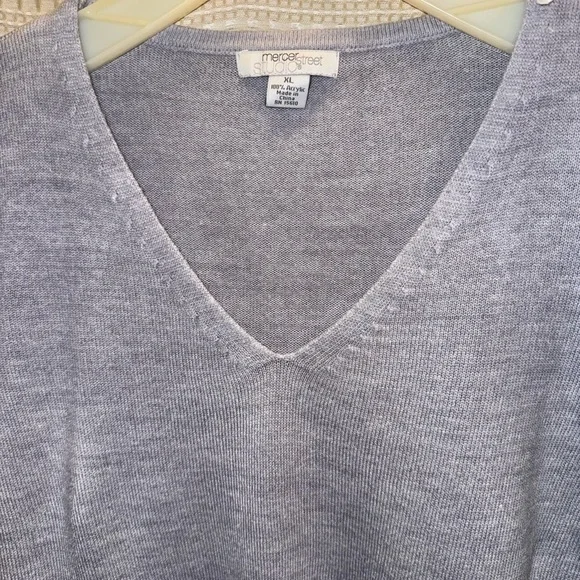 mercer & madison Lavender V-Neck Sweater - Soft Lightweight Knit - Picture 6 of 9